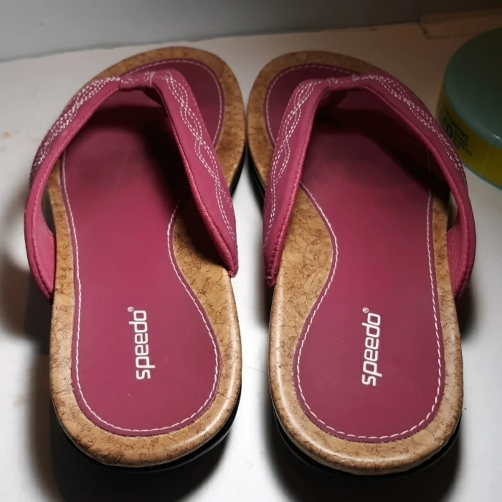 Speedo flip flop sandals pink 6